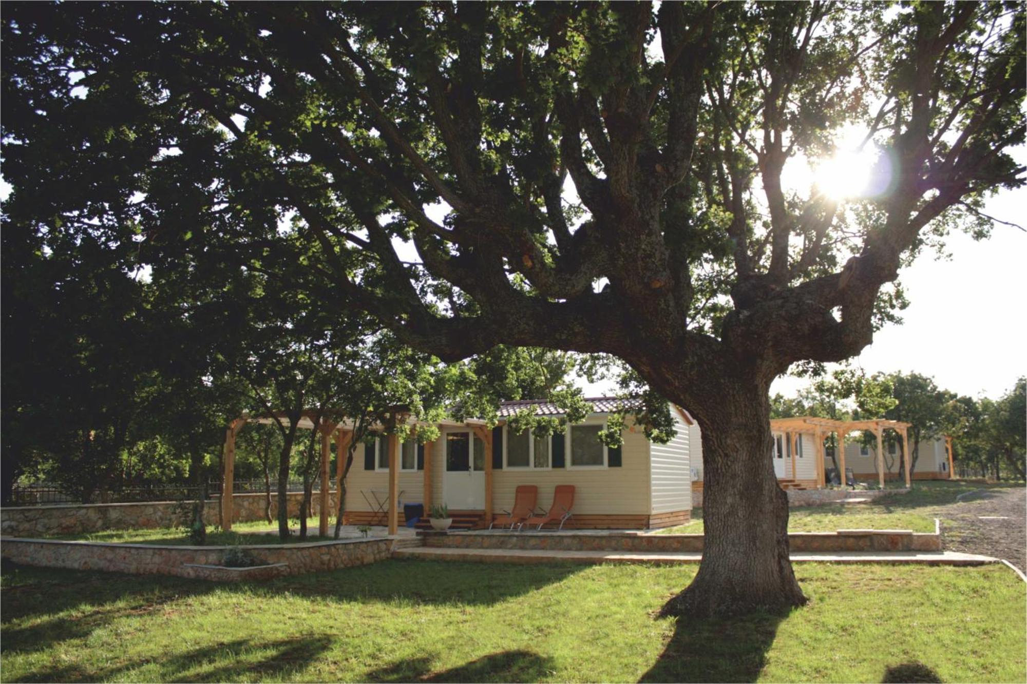 Micanovi Dvori Mobile Home Village Zrmanja Obrovac Ngoại thất bức ảnh